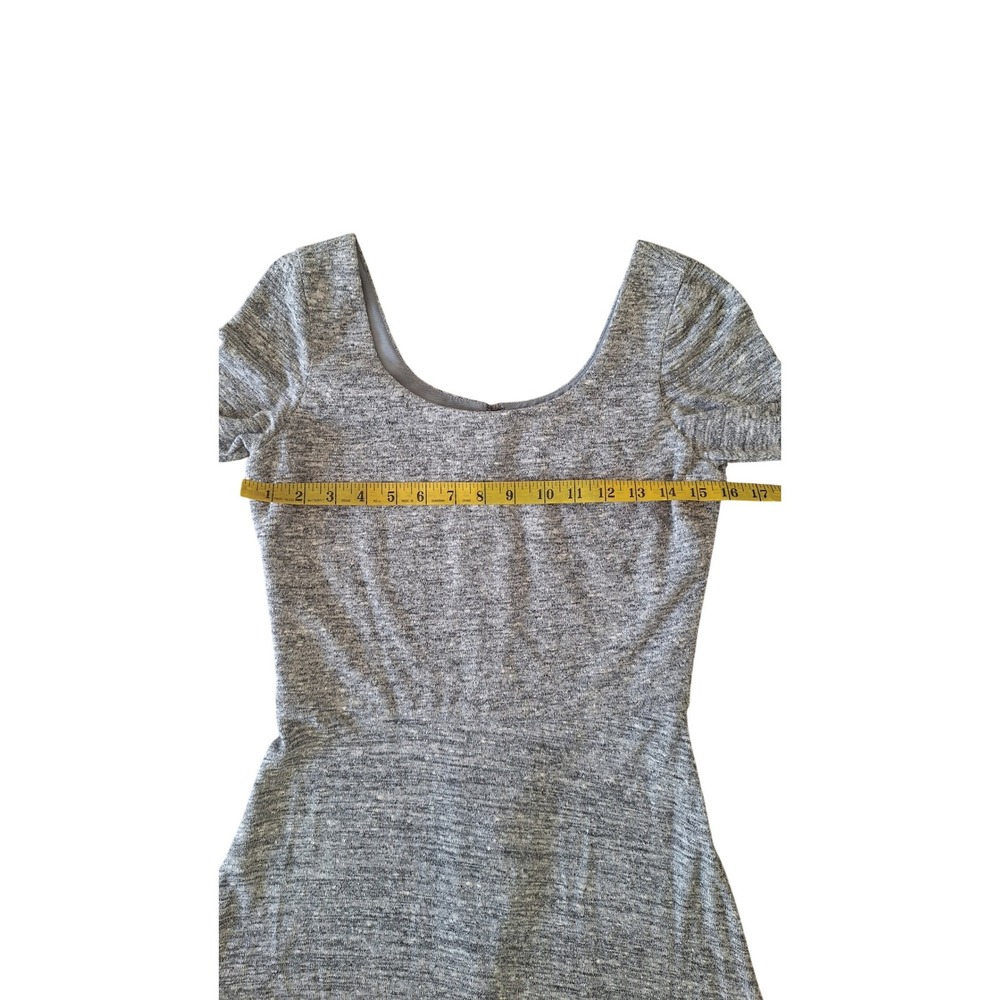 Alice + Olivia Long sleeve Asymmetric Hem Dress in Heathered Grey Size 6 - Picture 7 of 7